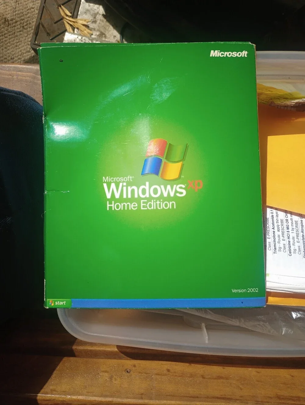 Microsoft Windows XP Home Edition - Orange
